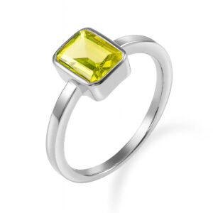 Damenring mit Oktagon Zirkonia peridot